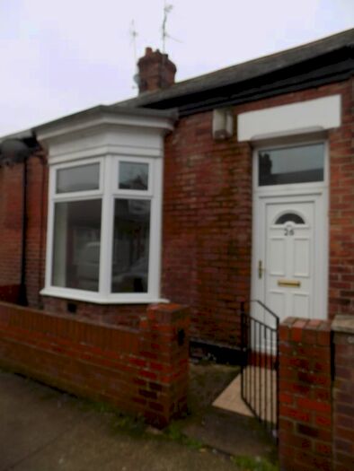 3 Bedroom Cottage To Rent In St Leonard Street, Hendon, Sunderland, SR2