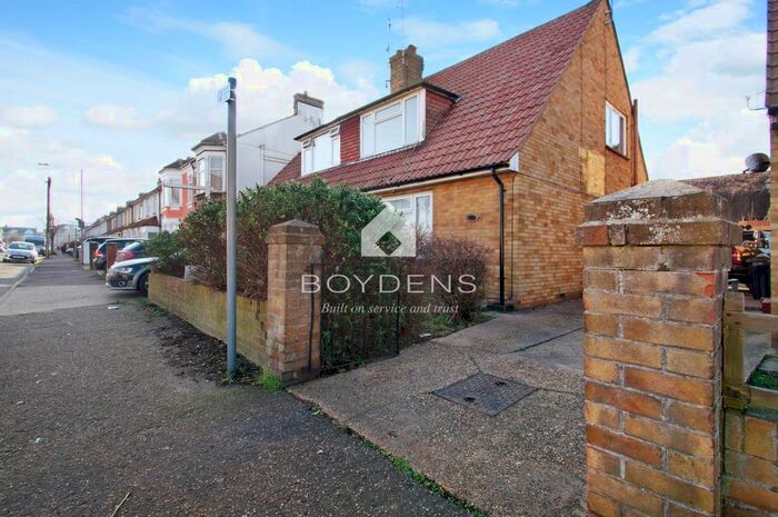 3 Bedroom Property To Rent In Page Road, Clacton-On-Sea, CO15