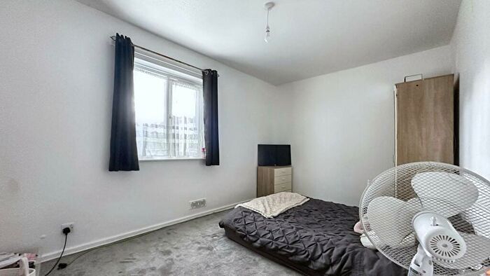 1 Bedroom Flat To Rent In Morden Walk, Bristol, BS14