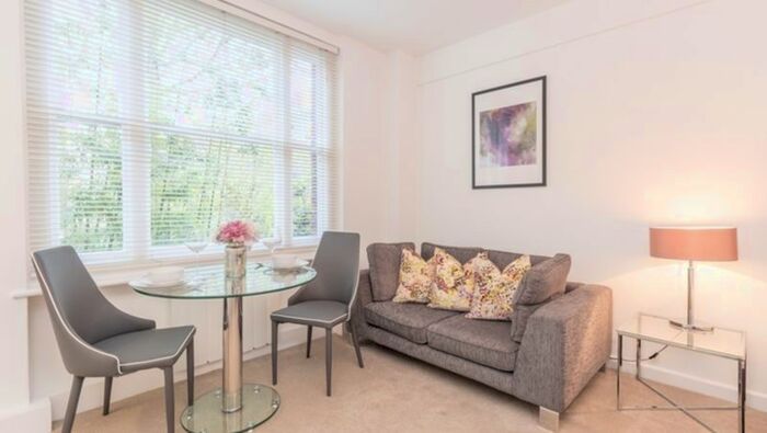 Studio To Rent In Hill Street, Mayfair W1J