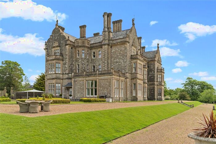 8 Bedroom Detached House For Sale In Bayham Abbey, Lamberhurst, Tunbridge Wells, Kent, TN3