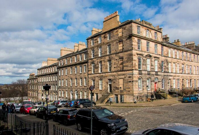 2 Bedroom Flat To Rent In Dundonald Street, New Town, Edinburgh, EH3