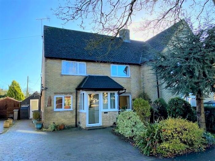 3 Bedroom Semi-Detached House To Rent In Springvale, Bourton-On-The-Water, Cheltenham, GL54