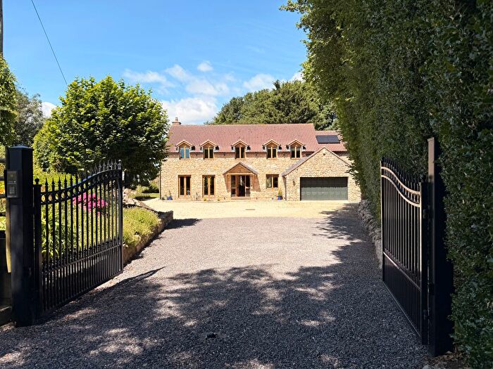 8 Bedroom Detached House For Sale In Mells Lane, Radstock, BA3
