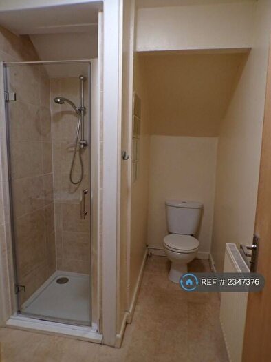 6 Bedroom Semi-Detached House To Rent In Egerton Road, Manchester, M14