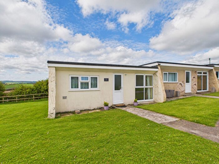 2 Bedroom Bungalow For Sale In Widemouth Bay Holiday Village, Bude, EX23