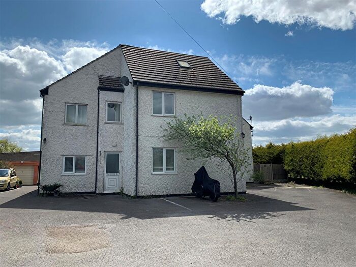 2 Bedroom Flat For Sale In Hurn Lane, Berrow, TA8