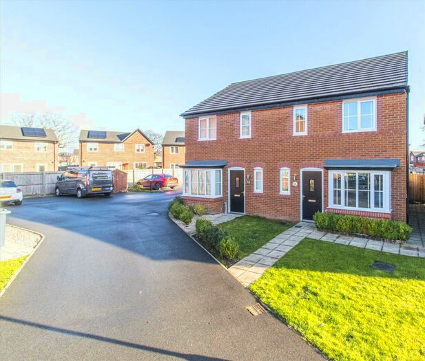 3 Bedroom House To Rent In Fallow Avenue, Cottam, Preston, PR4