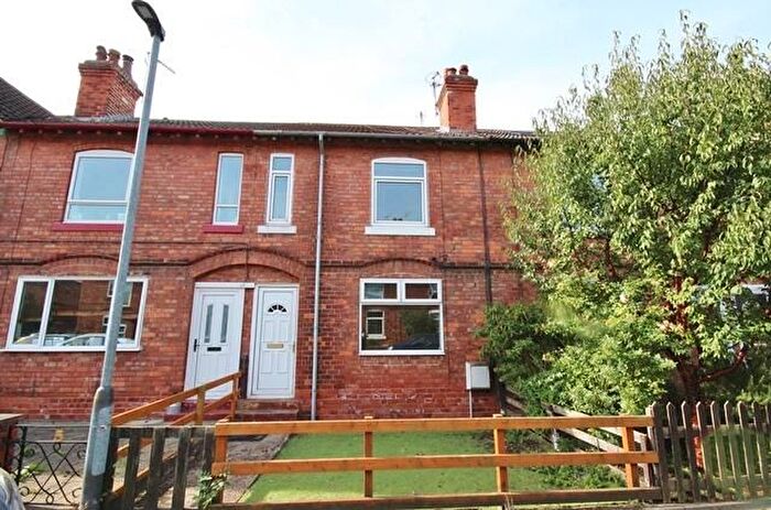 3 Bedroom Terraced House To Rent In Elm Street, Selby, YO8