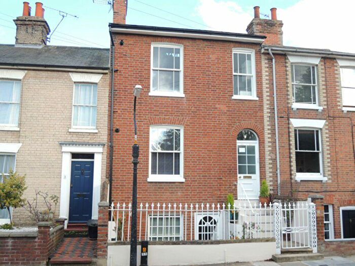 1 Bedroom Flat To Rent In Roman Road, CO1