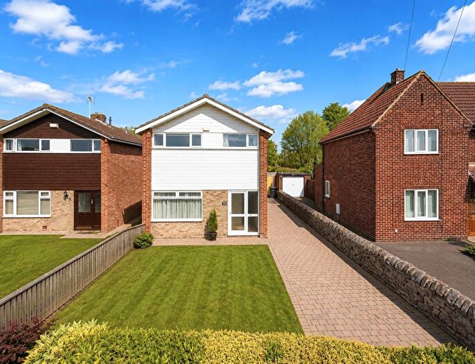 3 Bedroom Detached House For Sale In Northallerton Road, Brompton, Northallerton, North Yorkshire, DL6
