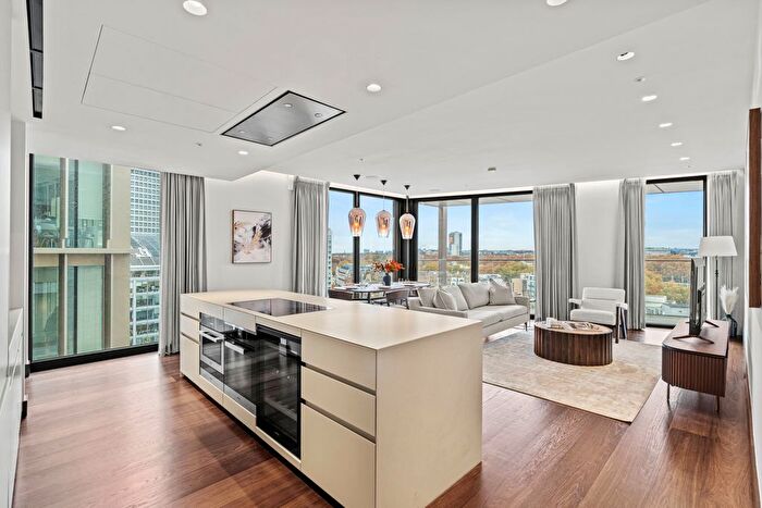 3 Bedroom Flat To Rent In Kings Gate Walk, Westminster, London, United Kingdom, SW1E