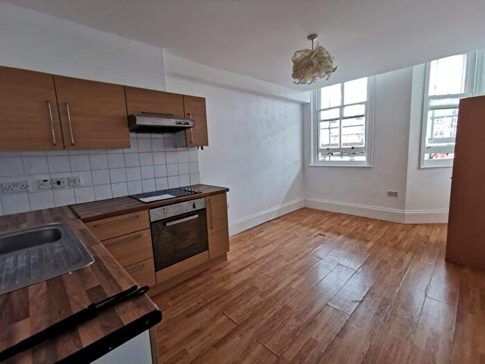 Flat To Rent In Hove, East Sussex, East Sussex, BN3