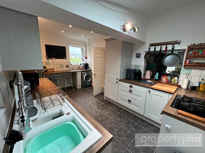 3 Bedroom Terraced House For Sale In Brynhyfryd Street, Ynyswen, Rhondda Cynon Taff, CF42