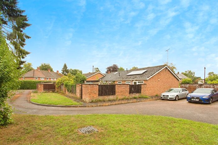 2 Bedroom Semi-detached Bungalow For Sale In Granhams Close, Great Shelford, Cambridge, CB22
