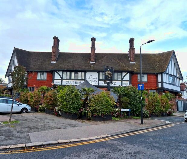 1 Bedroom Flat To Rent In Armfield House, Bowes Road, Arnos Grove, London, N11