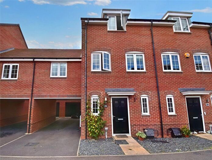 4 Bedroom Terraced House To Rent In Diamond Drive, Didcot, Oxfordshire, OX11