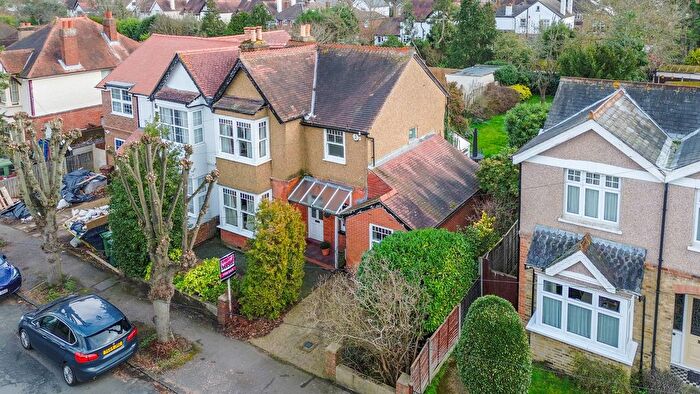 4 Bedroom Semi Detached House For Sale In Parkland Grove, Ashford, TW15