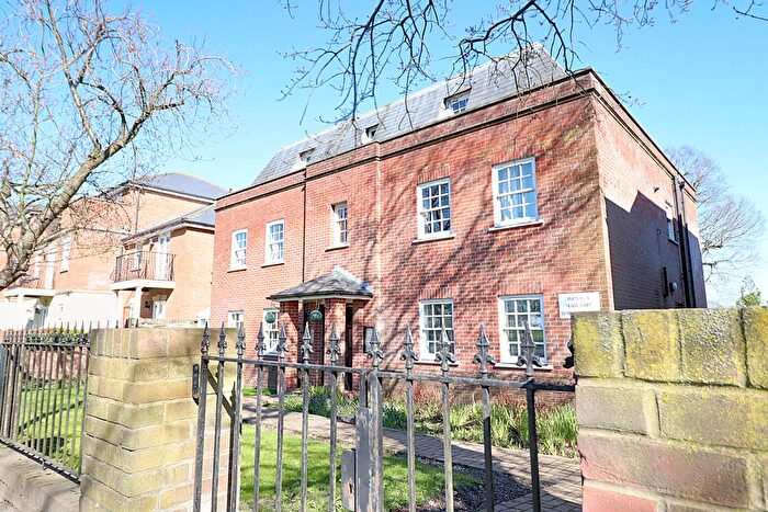 1 Bedroom Flat To Rent In Ingrave Road, Brentwood, CM15