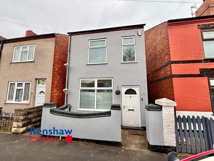 2 Bedroom Detached House For Sale In Barker Gate, Ilkeston, Derbyshire, DE7