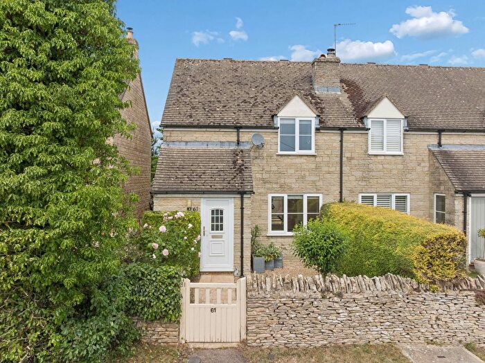 2 Bedroom Semi-Detached House For Sale In Lower End, Leafield, OX29