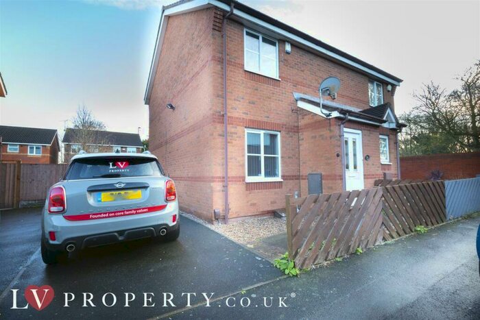 2 Bedroom End Of Terrace House To Rent In Windsor Street, Birmingham, B7