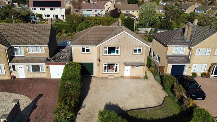 4 Bedroom Detached House For Sale In Hambidge Lane, Lechlade, Gloucestershire, GL7