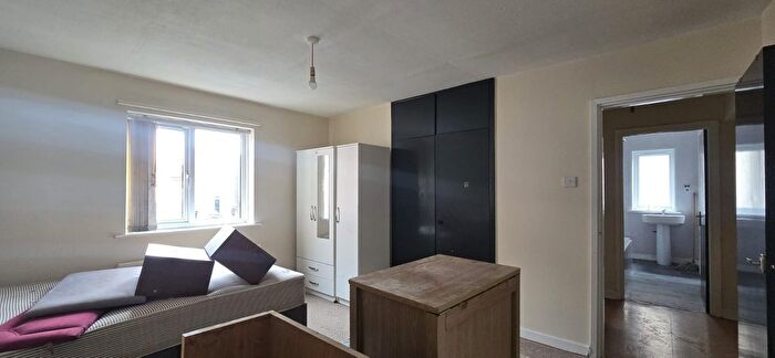 2 Bedroom Flat To Rent In Condercum Road, Fenham, NE4
