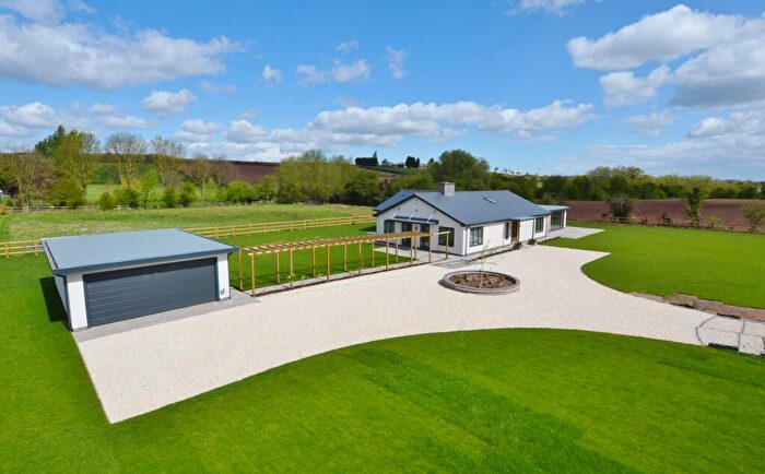 4 Bedroom Detached House To Rent In Park Lane, Lambley, Nottingham, Nottinghamshire, NG4