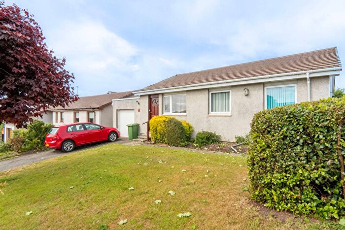 2 Bedroom Bungalow For Sale In Fulmar Crescent, Ardersier, Inverness, IV2