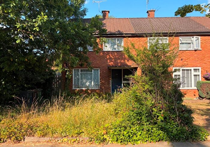 3 Bedroom End Of Terrace House For Sale In Cell Barnes Lane, St. Albans, Hertfordshire, AL1