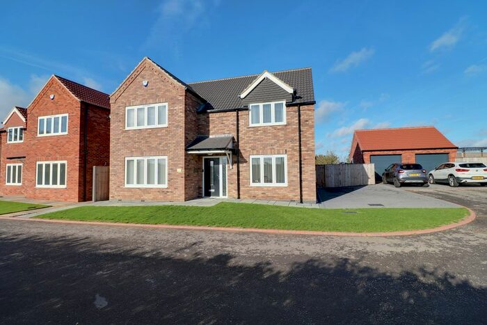 4 Bedroom Detached House For Sale In Hawthorn Rise, Scotter, Gainsborough, DN21