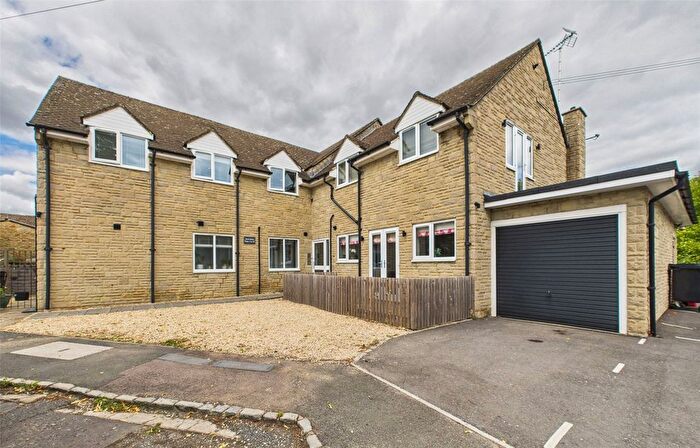 1 Bedroom Bungalow For Sale In Ascott Road, Shipton-Under-Wychwood, Nr. Chipping Norton, Oxfordshire, OX7