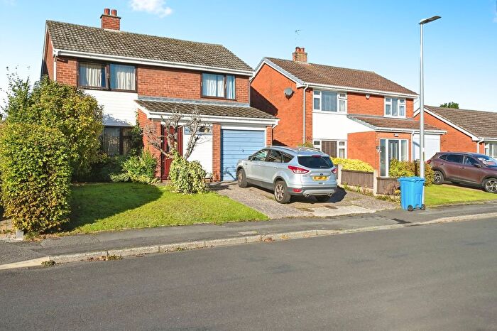 4 Bedroom Detached House For Sale In Malpas Road, Runcorn, Cheshire, WA7