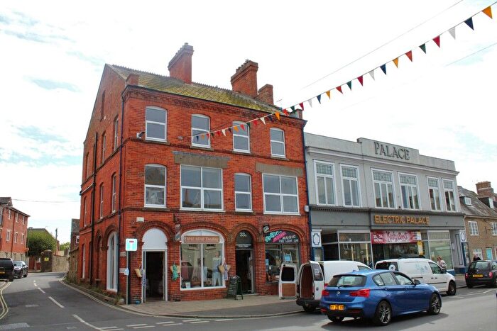 1 Bedroom Flat To Rent In Bridport, DT6