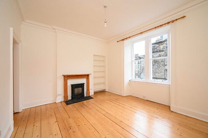 2 Bedroom Flat To Rent In Grindlay Street, West End, Edinburgh, EH3