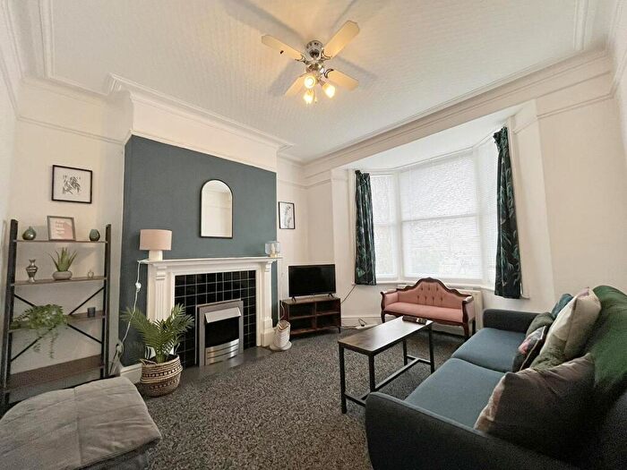 4 Bedroom Terraced House To Rent In Skipton Road, Harrogate, HG1