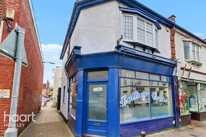 1 Bedroom Property For Sale In North Street, Rochford, SS4