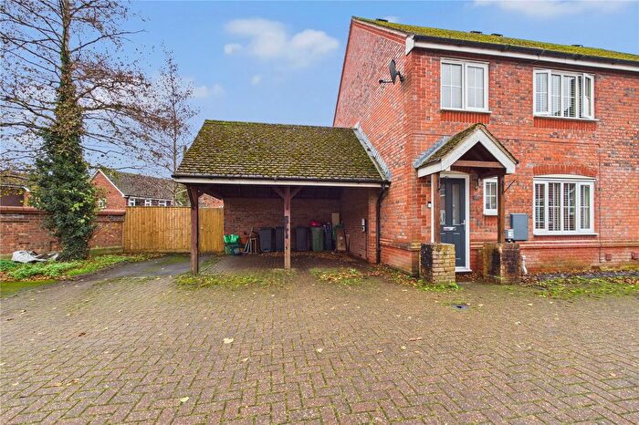 3 Bedroom End Terrace House For Sale In North Farm Close, Lambourn, Hungerford, Berkshire, RG17
