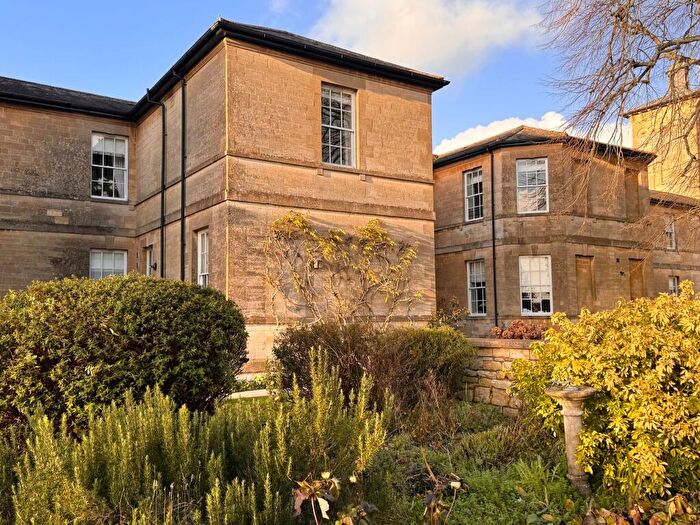 2 Bedroom Terraced House For Sale In Thomas Wyatt Road, Devizes, SN10