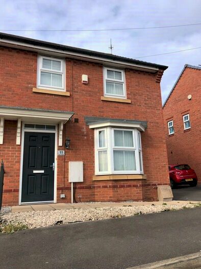 3 Bedroom Semi-Detached House To Rent In Eldon Street, Liverpool, L3