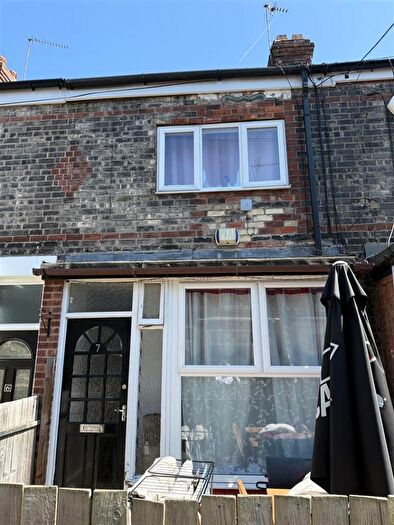 2 Bedroom Terraced House For Sale In Clivedale Avenue, HU5