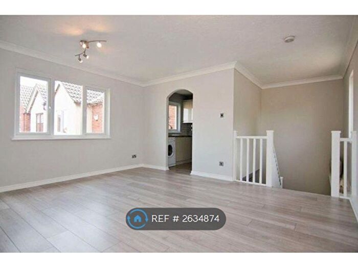 1 Bedroom Terraced House To Rent In Manor Rise, Lichfield, WS14