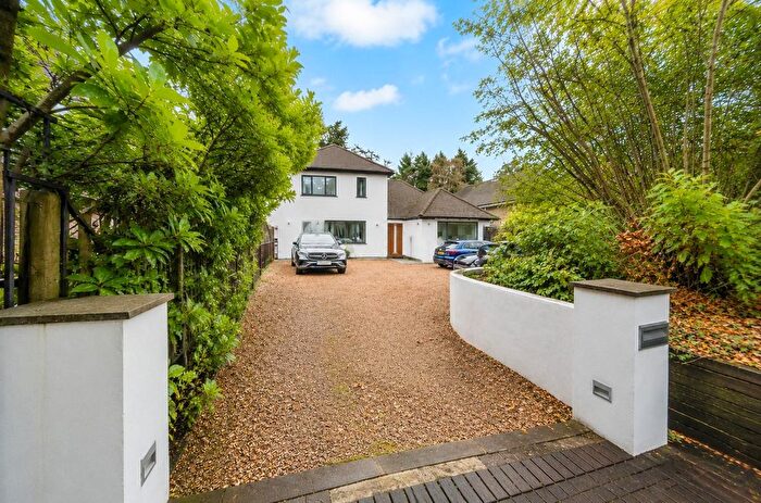 4 Bedroom Detached House For Sale In Hendon Wood Lane, Mill Hill, NW7