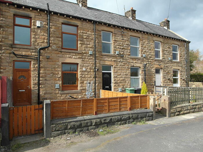 1 Bedroom Terraced House To Rent In Bruntcliffe Road, Morley, LS27