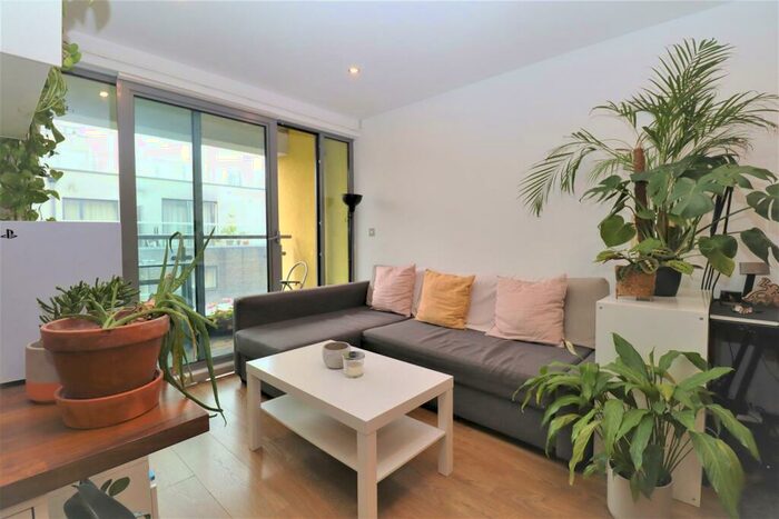 2 Bedroom Apartment To Rent In Diprose Court, London, E3
