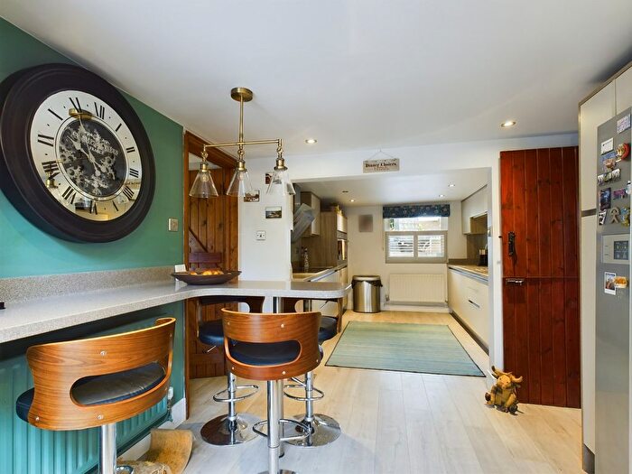 4 Bedroom Detached House For Sale In New Road, Littleport, Ely, CB6