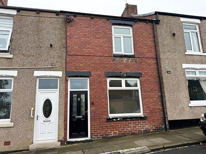 3 Bedroom Terraced House To Rent In Highland Terrace, Ferryhill, DL17