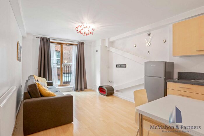 1 Bedroom Flat To Rent In Kamen House, London, SE1