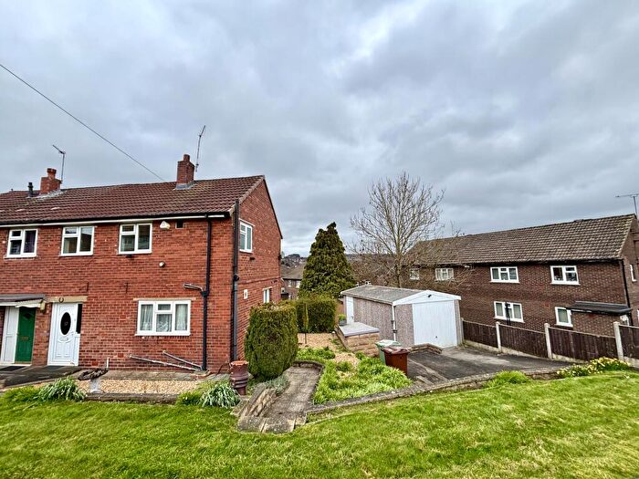 3 Bedroom Semi Detached House For Sale In King George Road, Horsforth, LS18